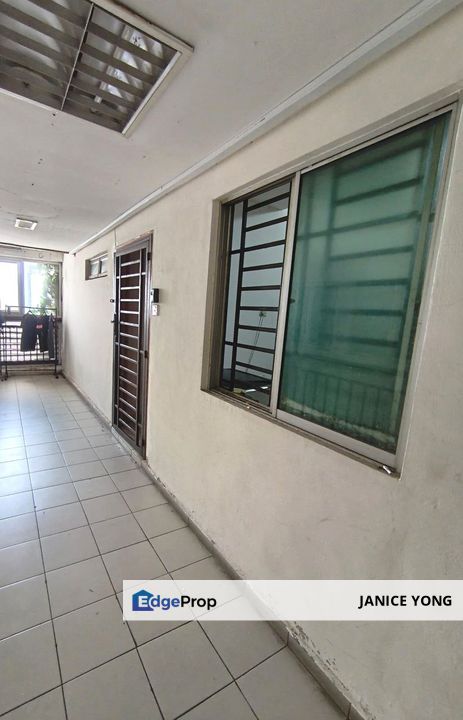 The Embassy (Bangunan Duta Impian) Johor Bahru Service Apartment For Sale, Johor, Johor Bahru