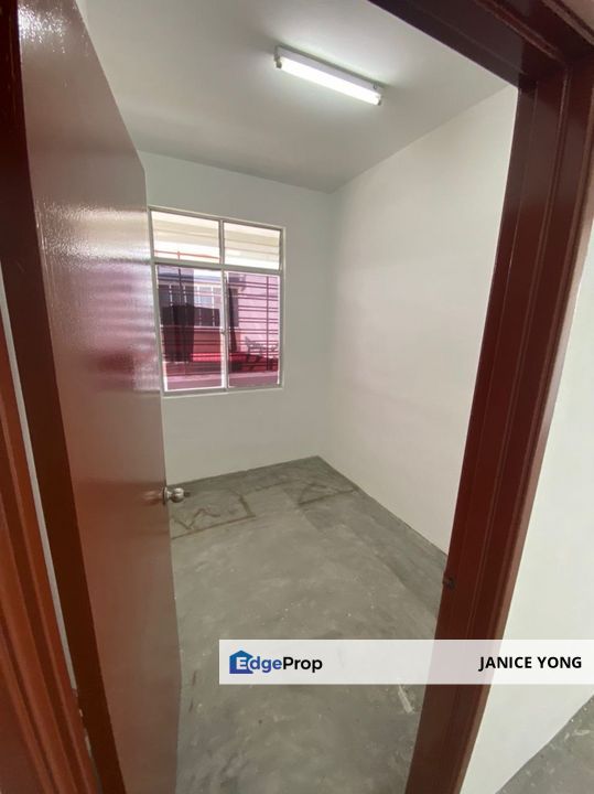 Rumah Pangsa Sri Orkid Johor Bharu Flat For Rent, Johor, Johor Bahru