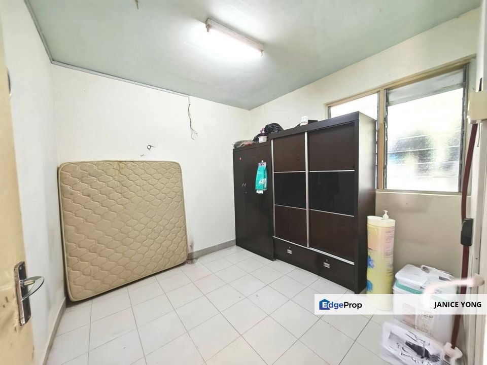 Flat Taman Ungku Tun Aminah Flat For Sale, Johor, Johor Bahru
