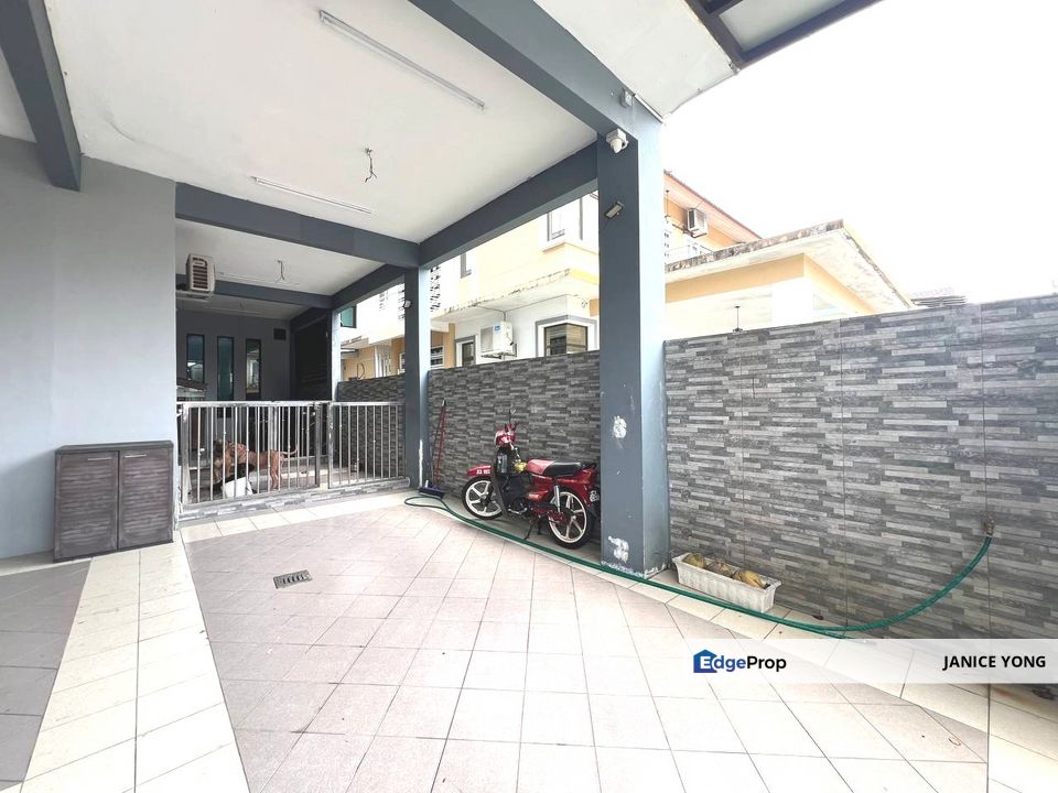 Taman Scientex Pasir Gudang Cluster House For Sale, Johor, Pasir Gudang