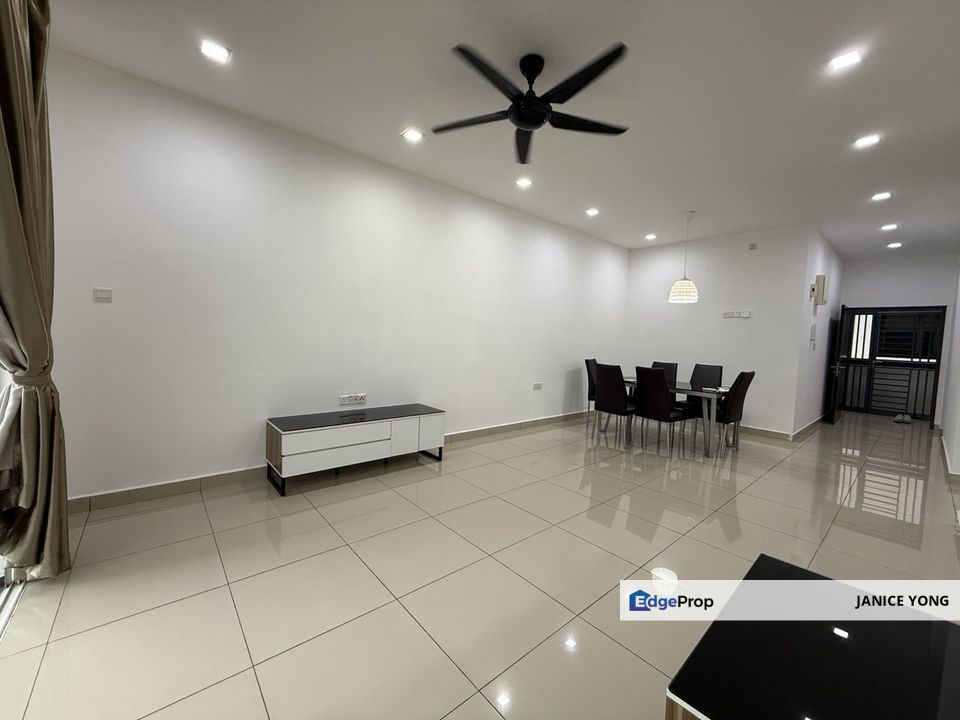 M Condominium @ Larkin Service Residence For Sale, Johor, Johor Bahru