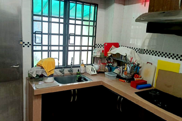 Taman Idaman Villas Cheras 2.5 Storey House For Sale