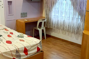 Taman Idaman Villas Cheras 2.5 Storey House For Sale