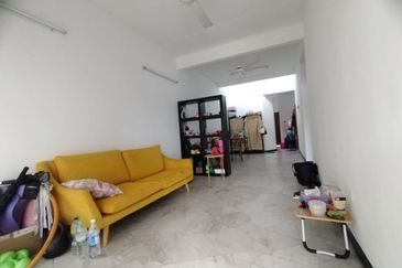 Taman Kinrara Seksyen 1