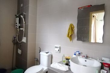 Taman D`Impian Tropika 2 Storey TownHouse For Sale @ Balakong