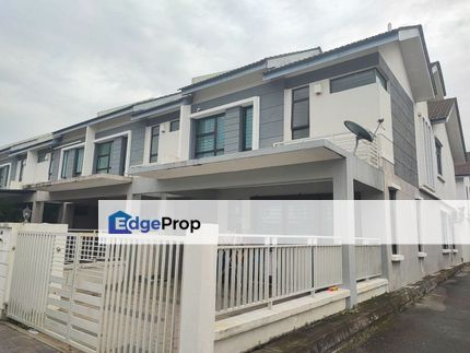 END LOT Two Storey Terrace House Lakeside Residence Glomac Puchong Near Petaling Selangor, Selangor, Puchong