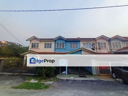 RENOVATED & EXTENDED, NEGOTIABLE Double Storey Terrace House Bandar Tasik Kesuma Semenyih Selangor, Selangor, Semenyih