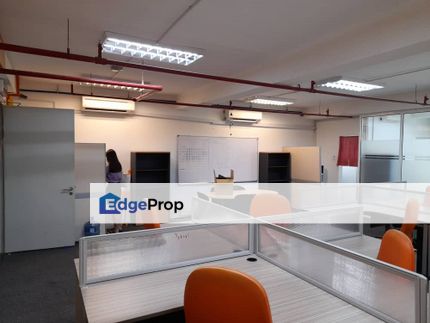 FULLY FURNISHED & FULLY RENOVATED Shop Office Sunway Velocity Office Sunway Velocity Cheras Kuala Lumpur, Kuala Lumpur, Cheras