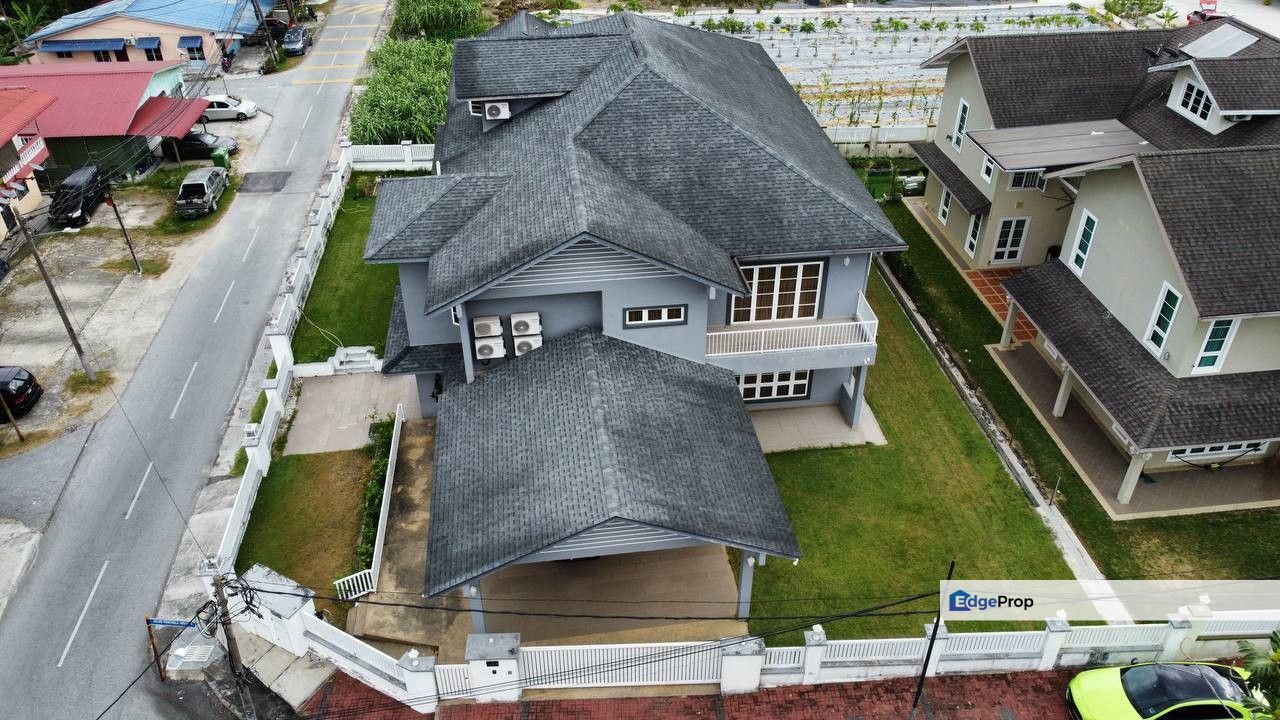 CORNER LOT, MALAY RESERVE 2.5 Storey Bungalow House Sungai Penchala