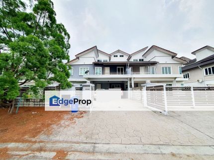 RENOVATED Double Storey Semi Detached House Jalan Kristal Seksyen 7 Shah Alam Selangor, Selangor, Shah Alam