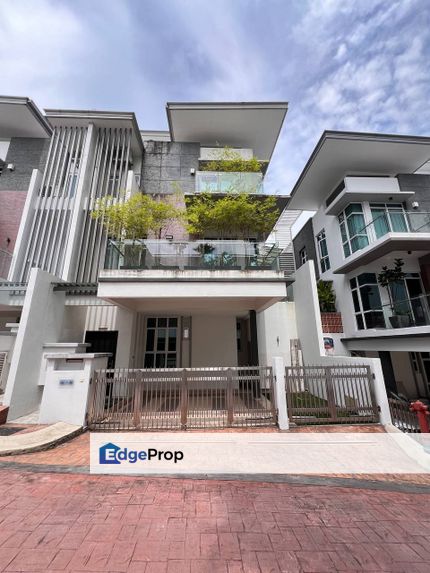 RENOVATED 3 Storey Villa Semi Detached House Saville The Park Bangsar South Kuala Lumpur, Kuala Lumpur, Bangsar South