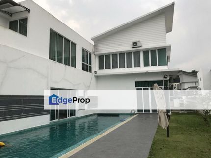 SPACIOUS LAND WITH SWIMMING POOL 2 Storey Bungalow House Jalan Jed Satu Seksyen 7 Shah Alam Selangor, Selangor, Shah Alam