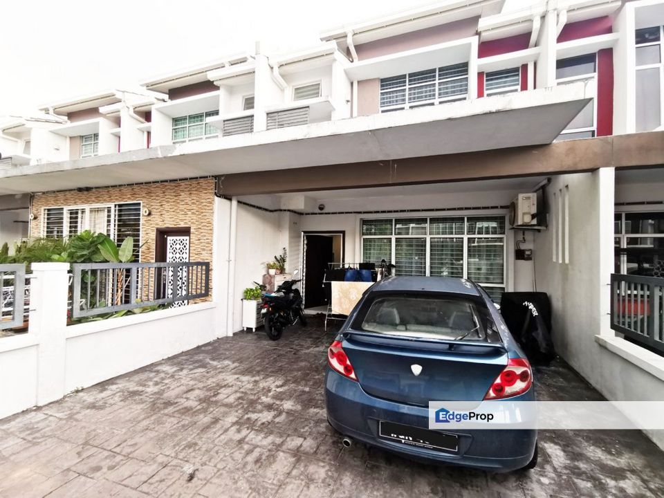 Bandar Hillpark Type Maple 1 Puncak Alam Double Storey RENOVATED