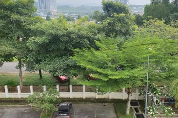 Avenue 2, Lake Valley