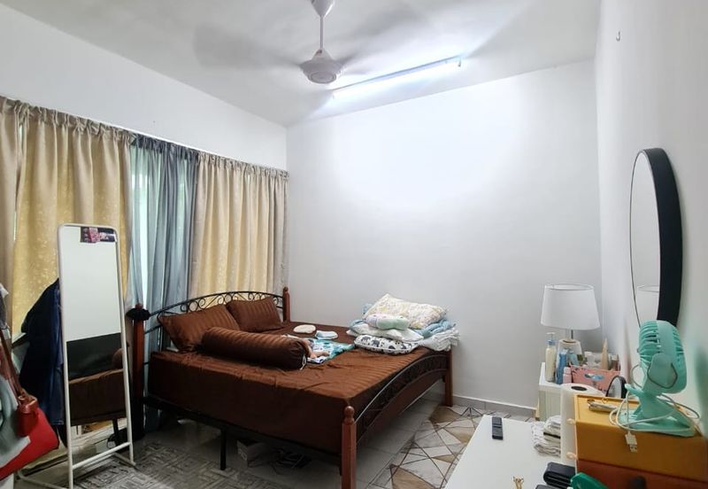 Avenue 2, Lake Valley