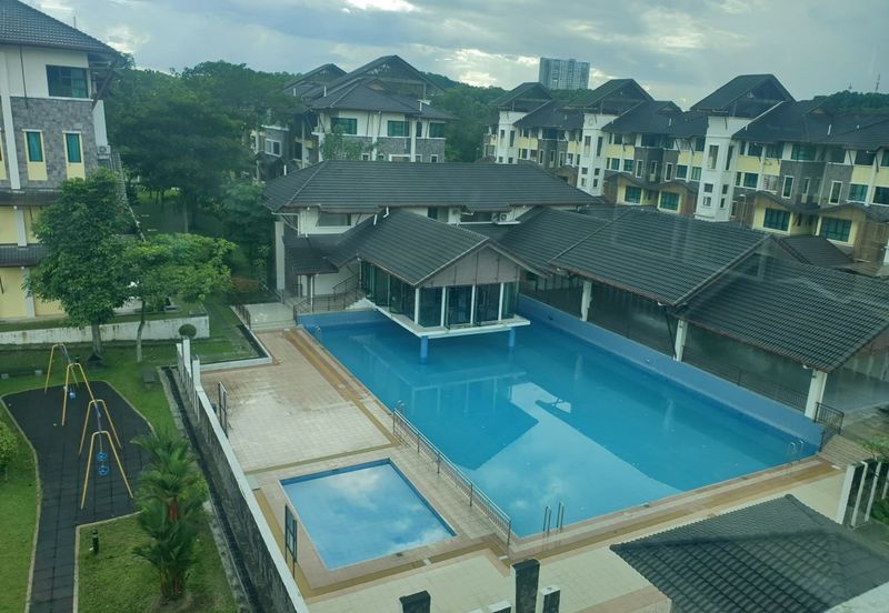 Avenue 2, Lake Valley