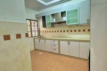 Jalan Suakasih @ Tun Hussein Onn