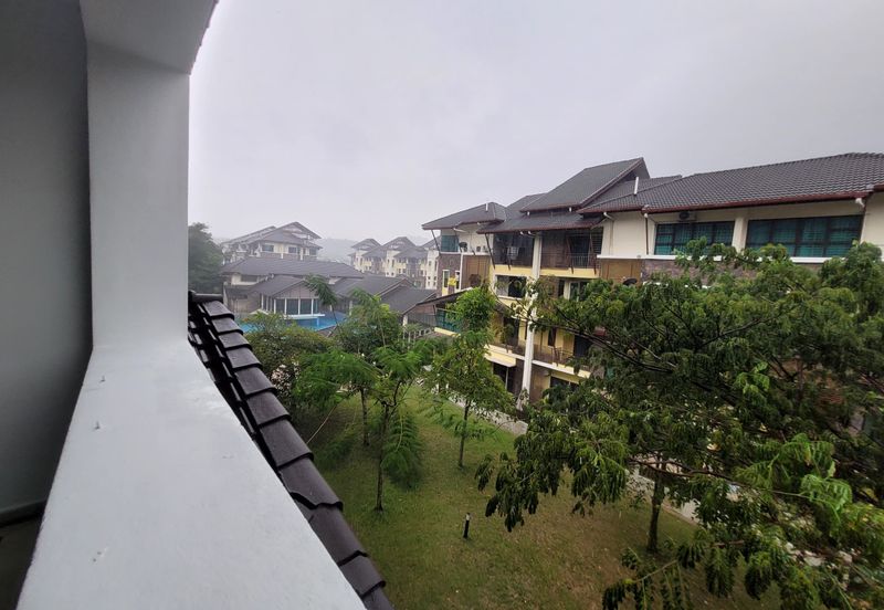 Avenue 2, Lake Valley