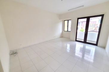 Avenue 2, Lake Valley