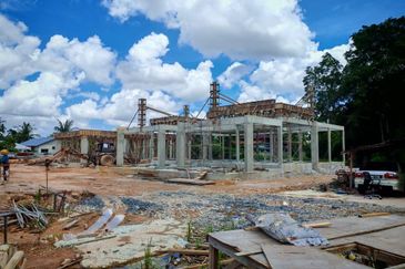 (75C) JALAN TANJUNG BENDAHARA