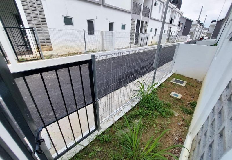 Dua Ruby Garden Residence