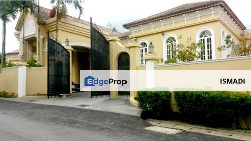 Private Luxurious 0.5 acre Fully Furnished Freehold Genting Highlands Bungalow with Swimming Pool, Pahang, Genting Highlands