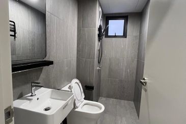 Savvy @ Riana Dutamas