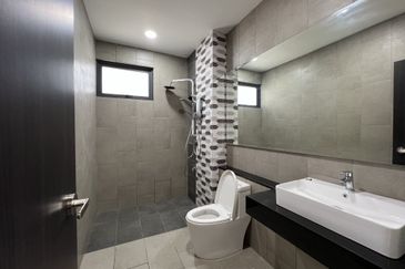 Elmina West @ Denai Alam