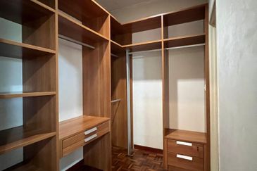 Jalan Sepah Puteri 5/12