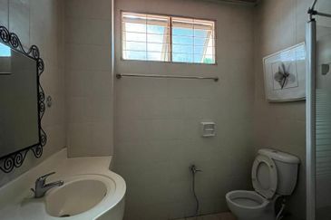 Jalan Sepah Puteri 5/12