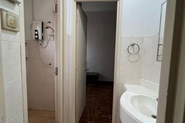 Jalan Sepah Puteri 5/12