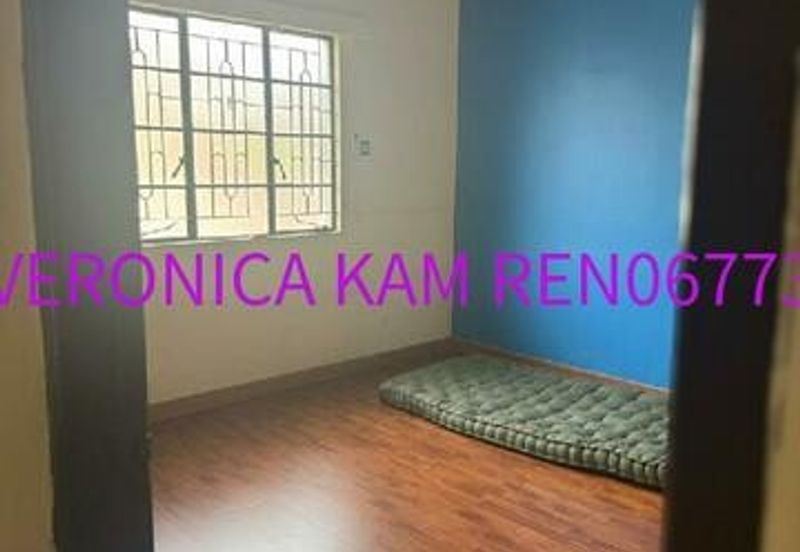 LIMITED COMMERCIAL BUNGALOW