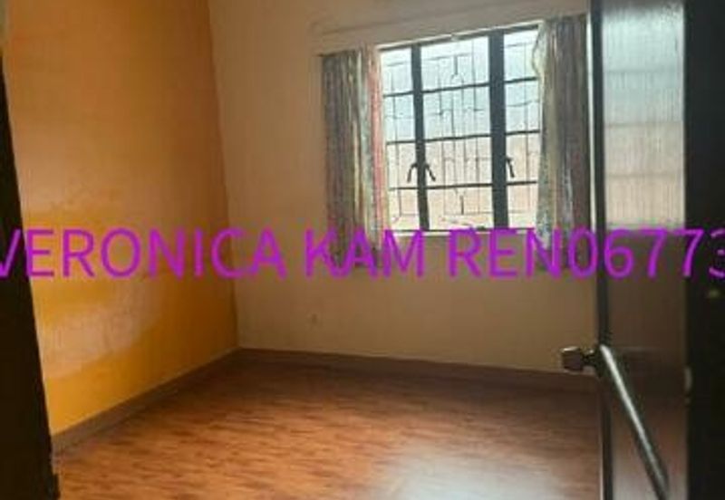 LIMITED COMMERCIAL BUNGALOW