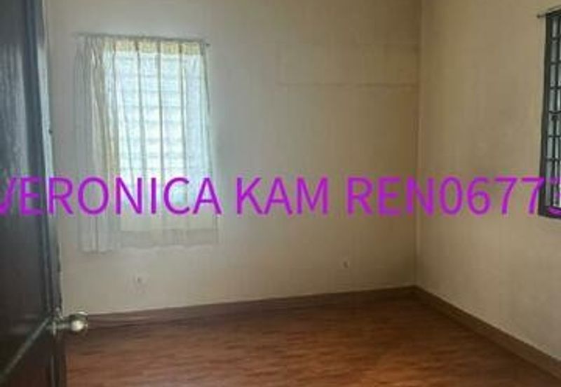 LIMITED COMMERCIAL BUNGALOW