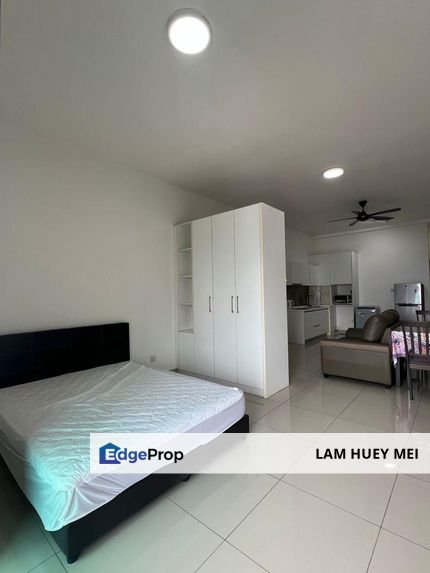 Twin Galaxy, Johor, Johor Bahru
