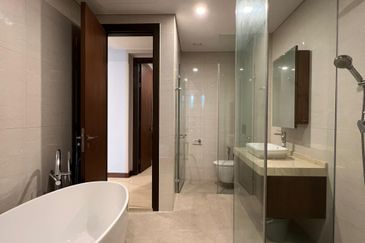 Puteri Cove Residences