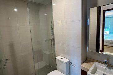 Puteri Cove Residences