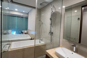 Puteri Cove Residences