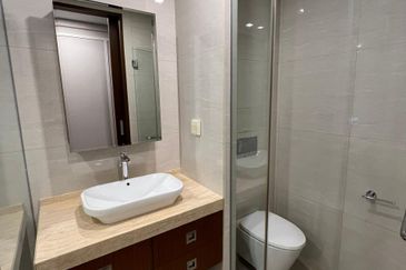 Puteri Cove Residences