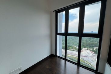 Almas Suites @ Puteri Harbour