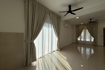 Sunway Citrine Lakehomes