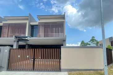 Aurora Resort Villas