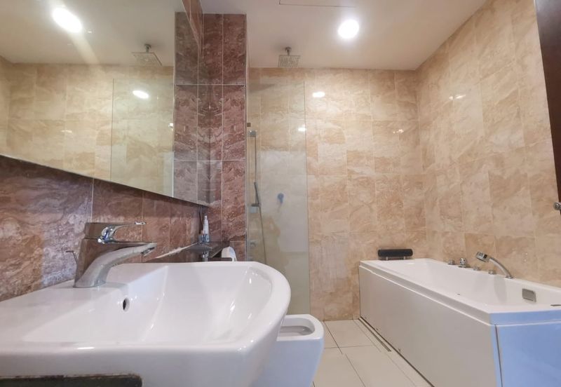 Paragon Suites @ CIQ