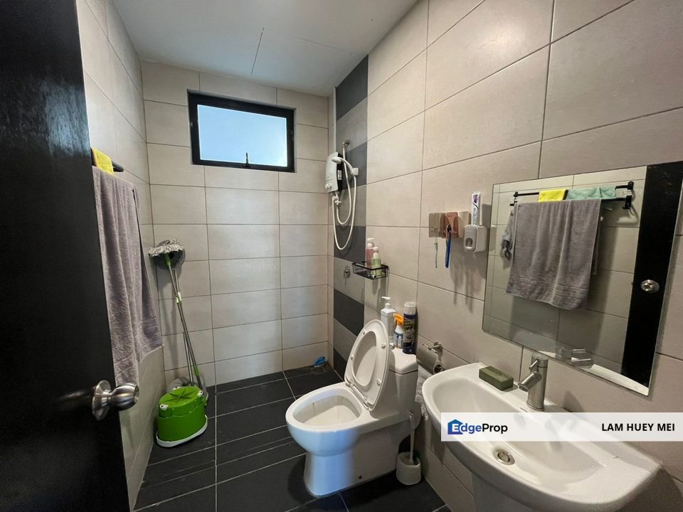 Molek Regency, Johor, Johor Bahru