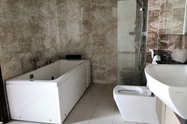 Paragon Suites @ CIQ