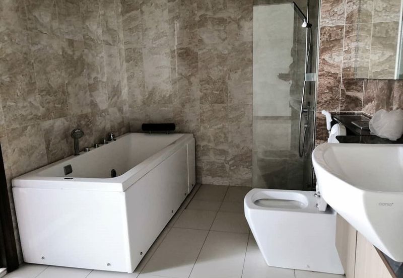 Paragon Suites @ CIQ