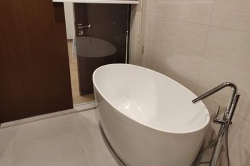 Puteri Cove Residences