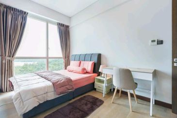 Puteri Cove Residences