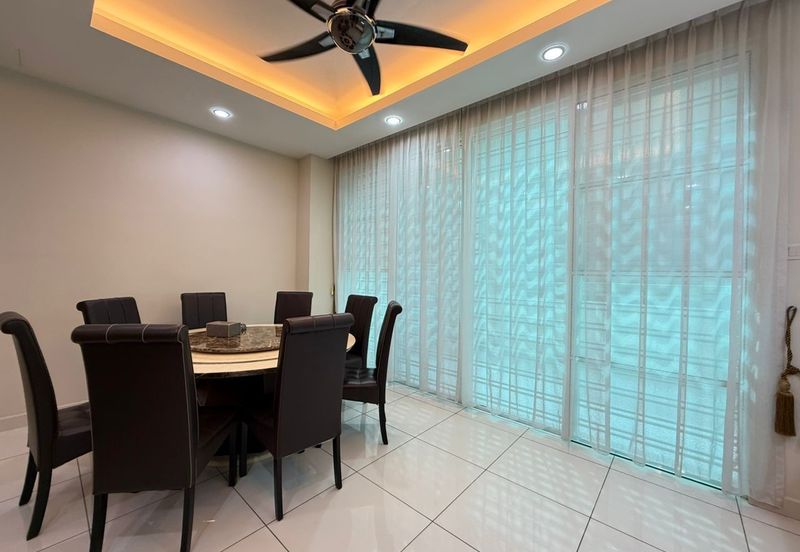 Taman Austin Heights