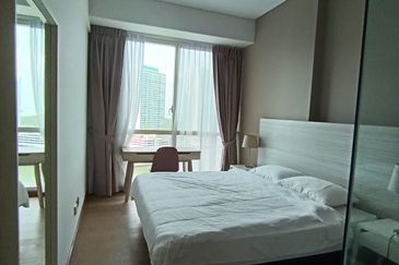 Puteri Cove Residences